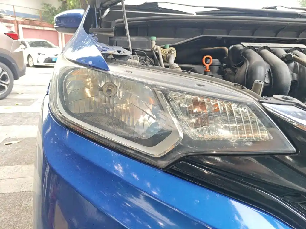 Honda Fit — миниатюра 7