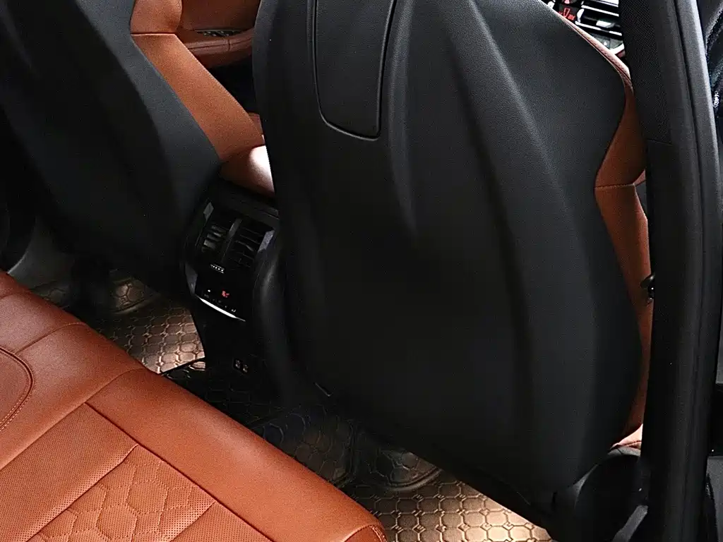 BMW X3 M — миниатюра 17