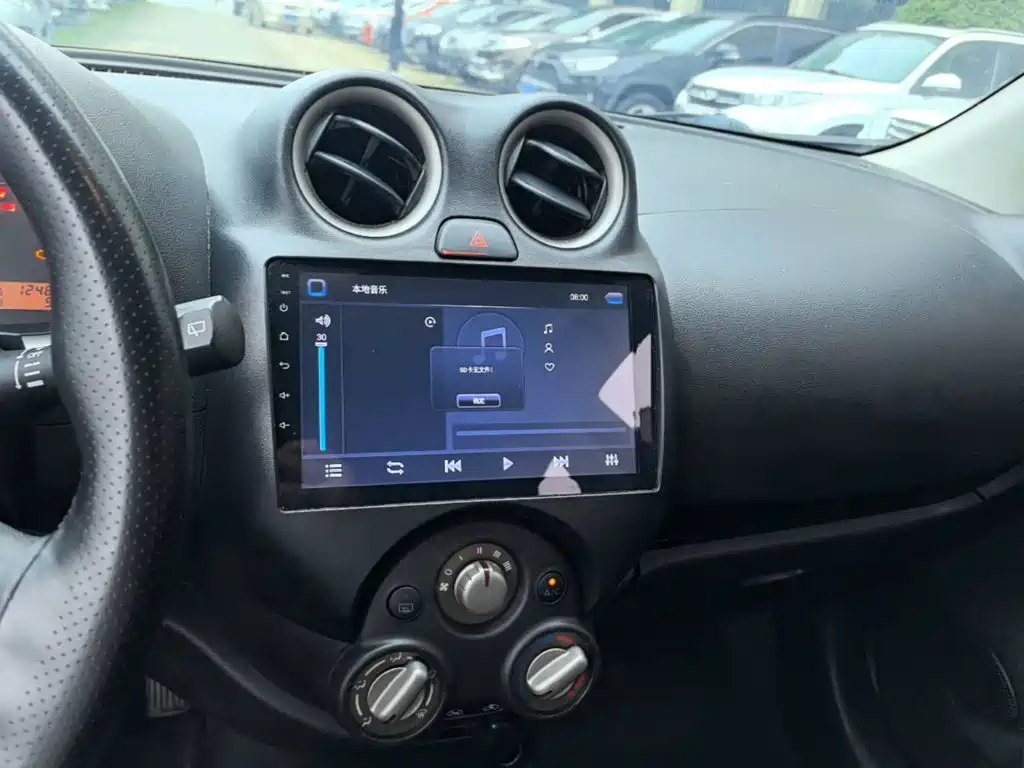 Nissan March — миниатюра 13