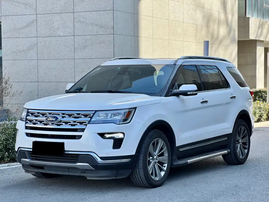 Ford Explorer (Import) 2018