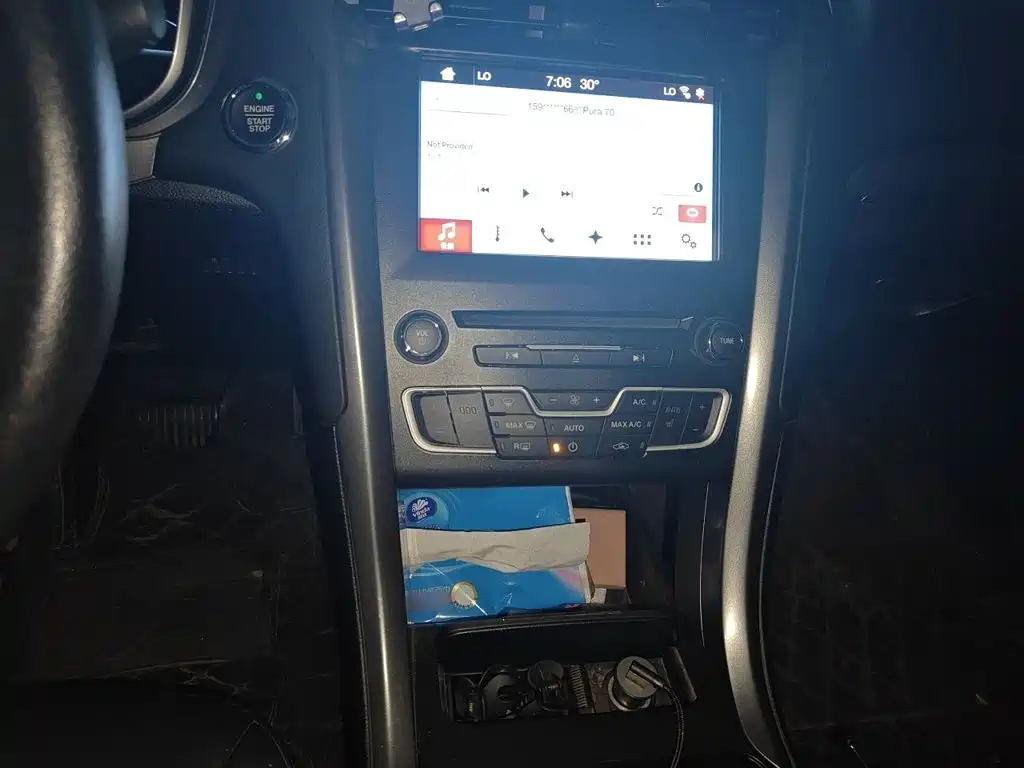 Ford Mondeo — миниатюра 6