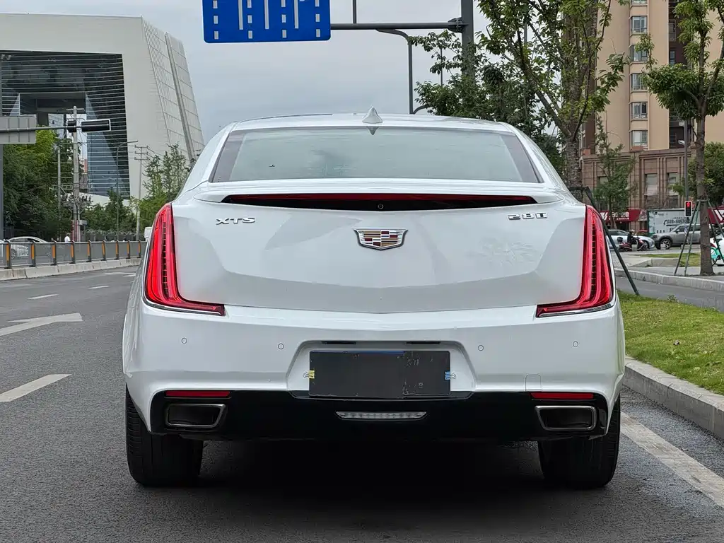 Cadillac XTS — миниатюра 16