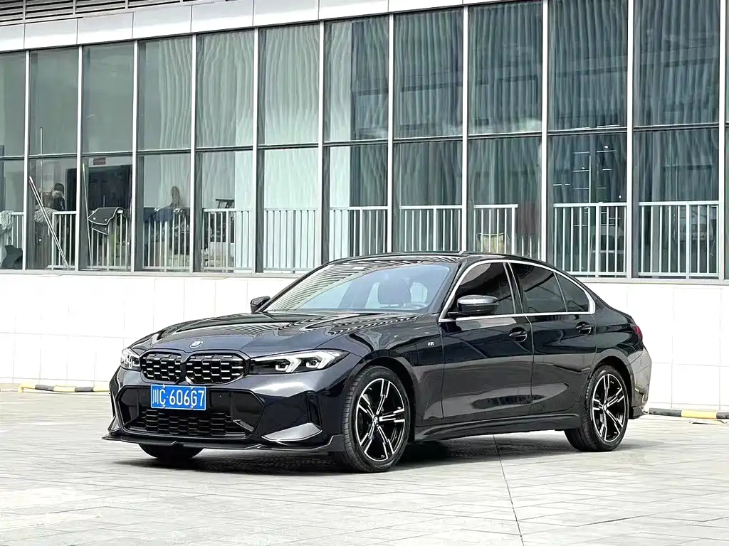 BMW 3 Series 2024
