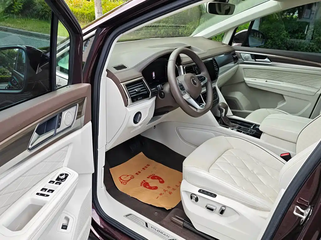 Volkswagen Viloran 2020 380TSI Luxury