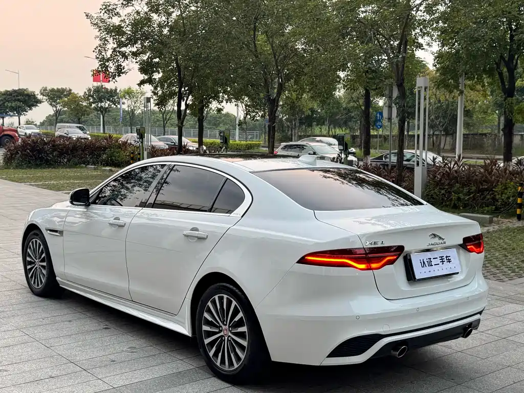 Jaguar XEL — миниатюра 12