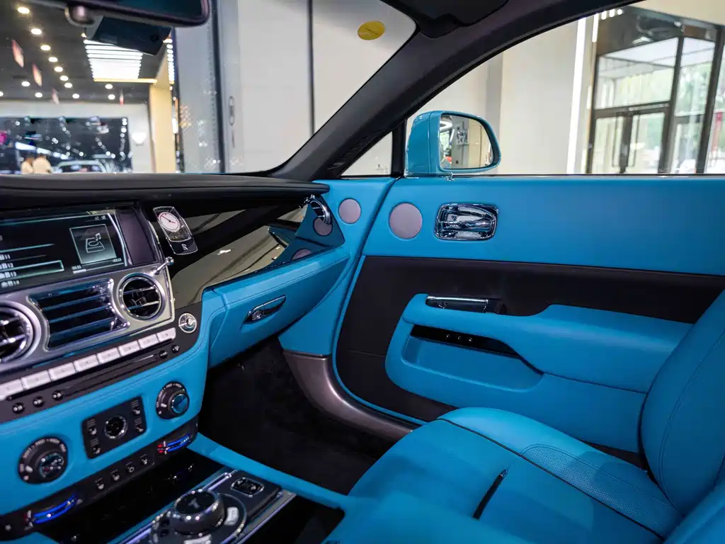 Rolls-Royce Wraith — миниатюра 19