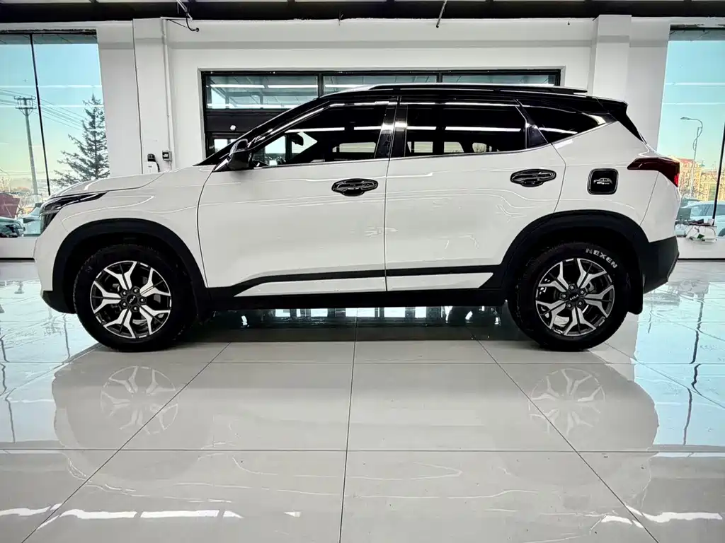 KIA KX3 PROUD RUN