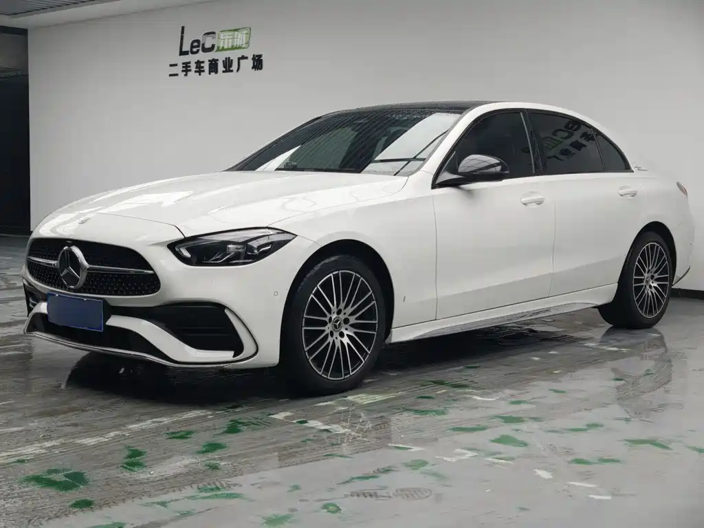 Mercedes-Benz C-Class 2022