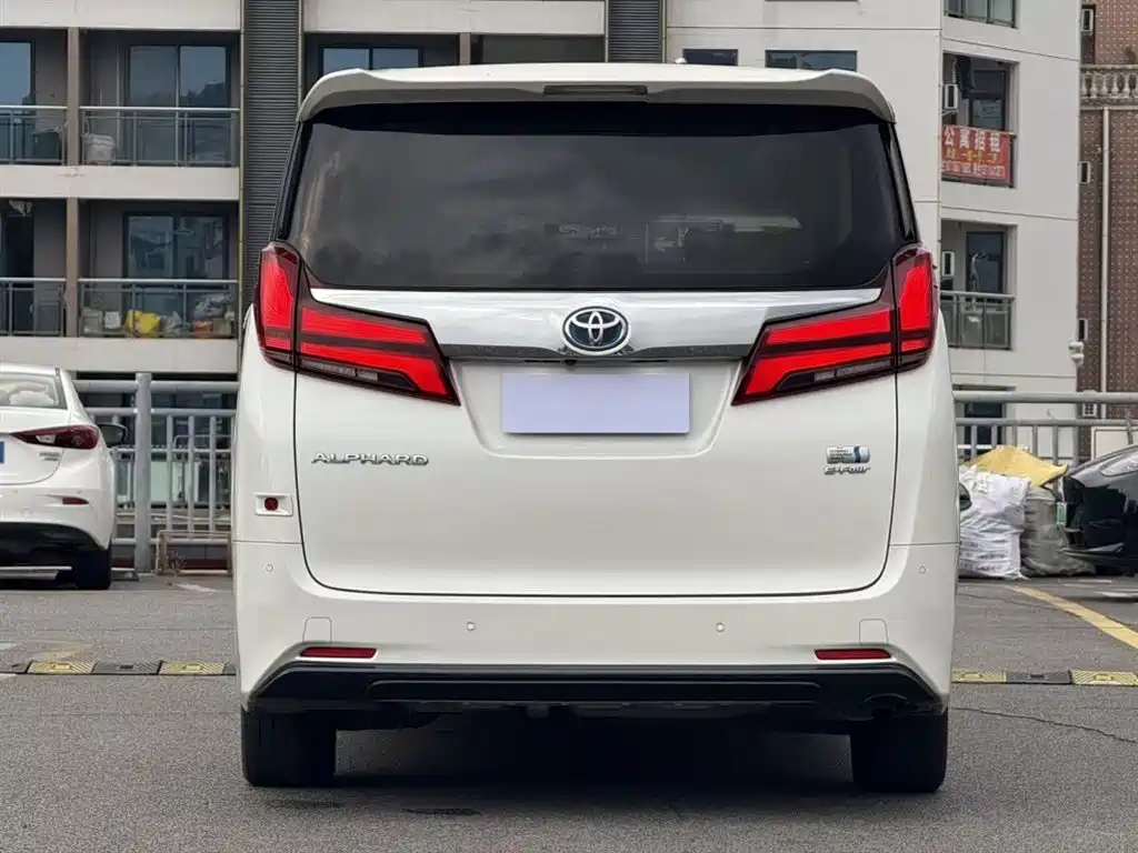 Toyota Alphard 2020 2.5L Luxury
