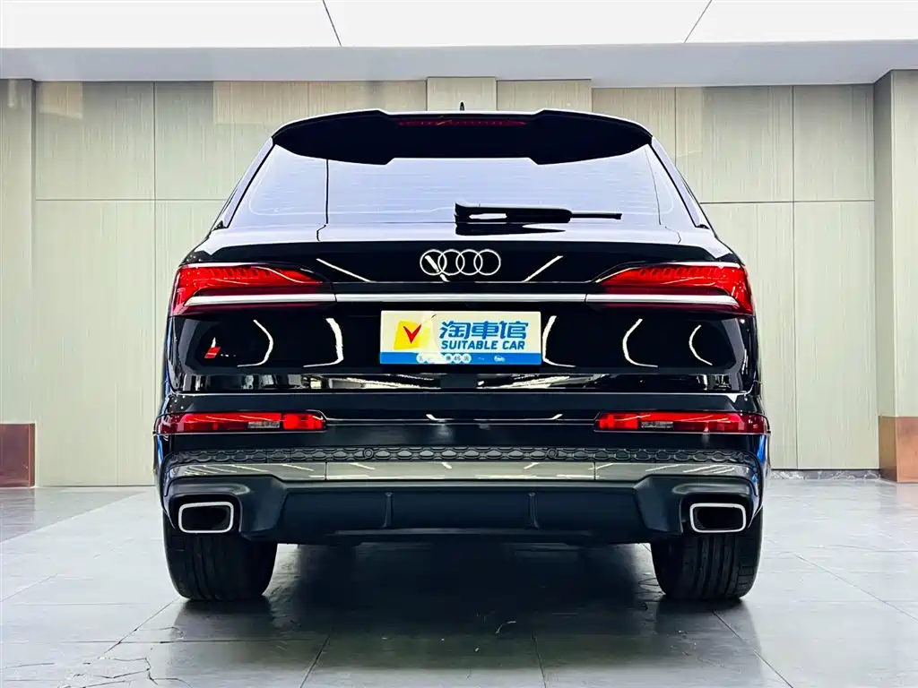 Audi Q7 2024 45 TFSI quattro S line Sport