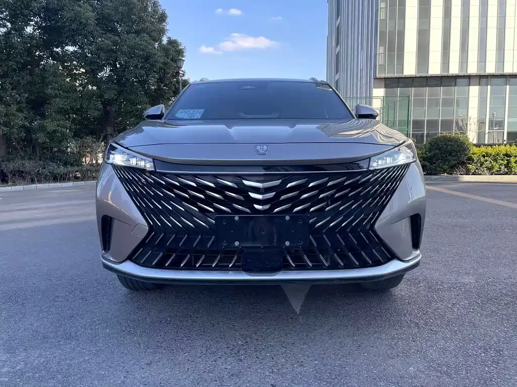 Roewe RX5