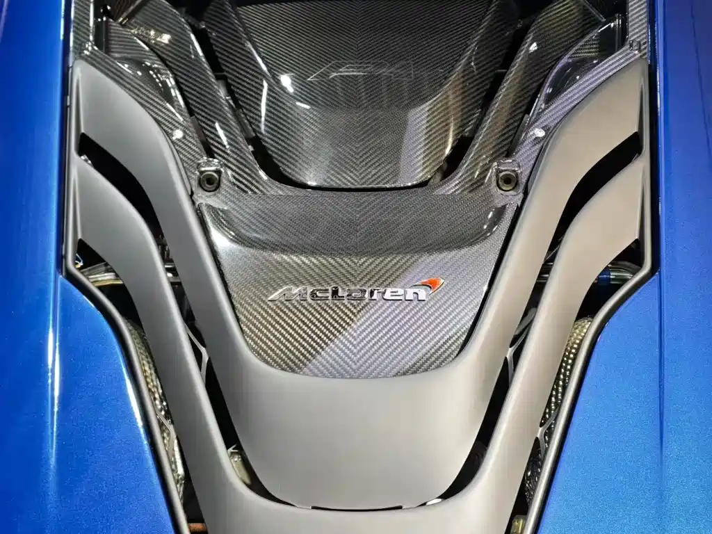McLaren P1 2014 3.8T