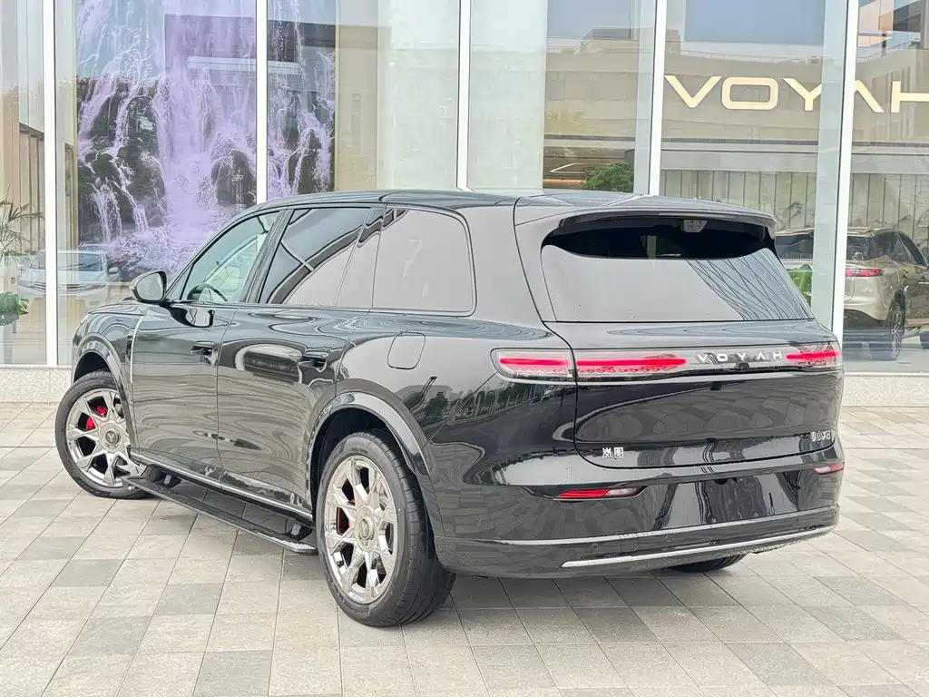VOYAH Taishan X8 — миниатюра 26