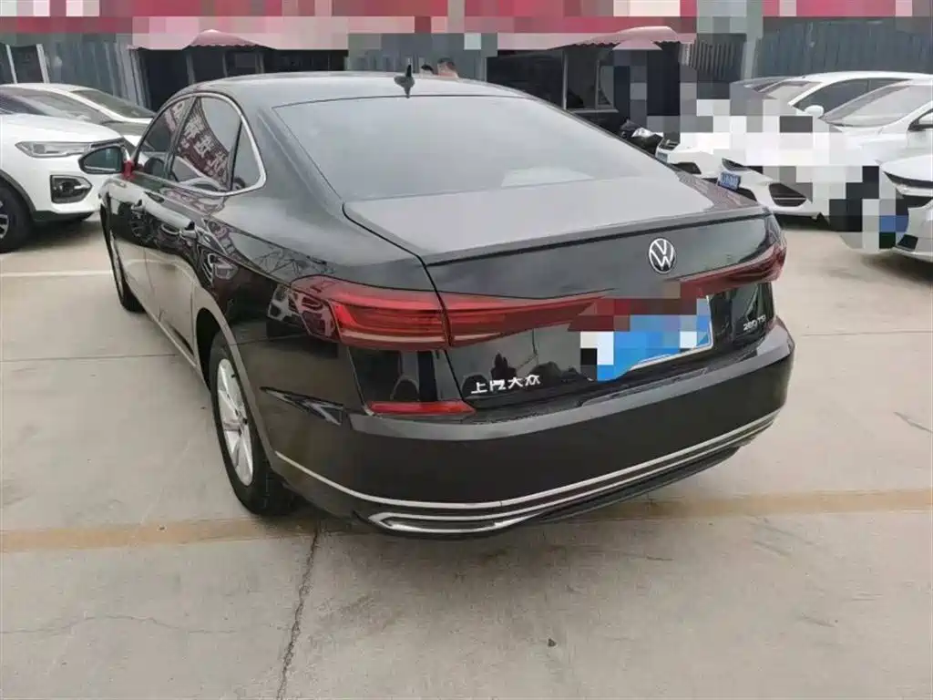 Volkswagen Passat 2023 280TSI