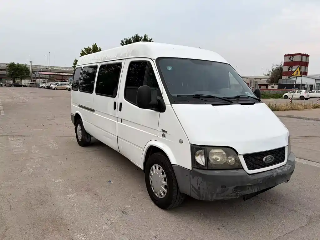 Ford Transit Classic — миниатюра 3
