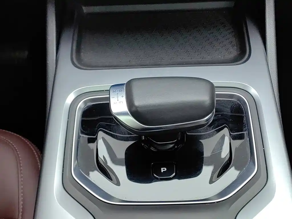 Geely Haoyue — миниатюра 13