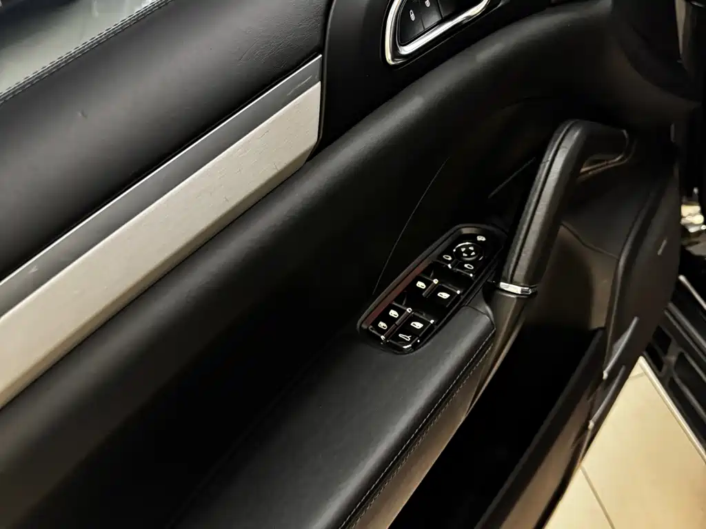 Porsche Cayenne 2011 Cayenne 3.0T
