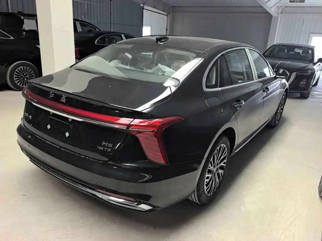 Hongqi H5 2025 2.0T AT
