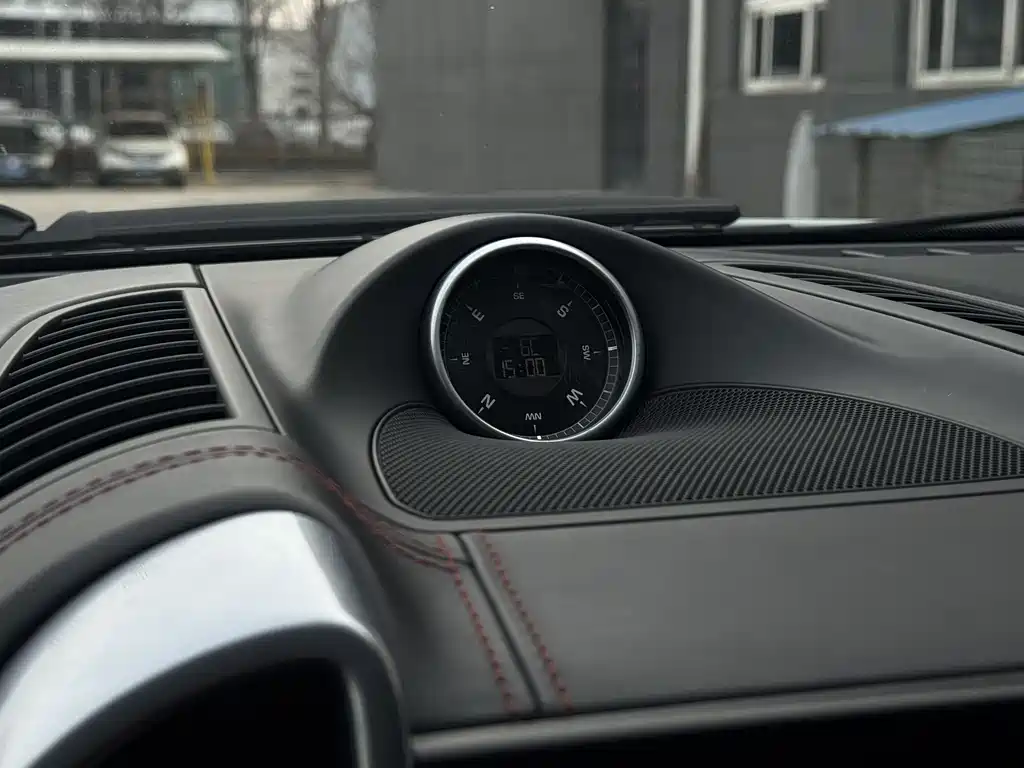 PORSCHE CAYENNE NEW ENERGY