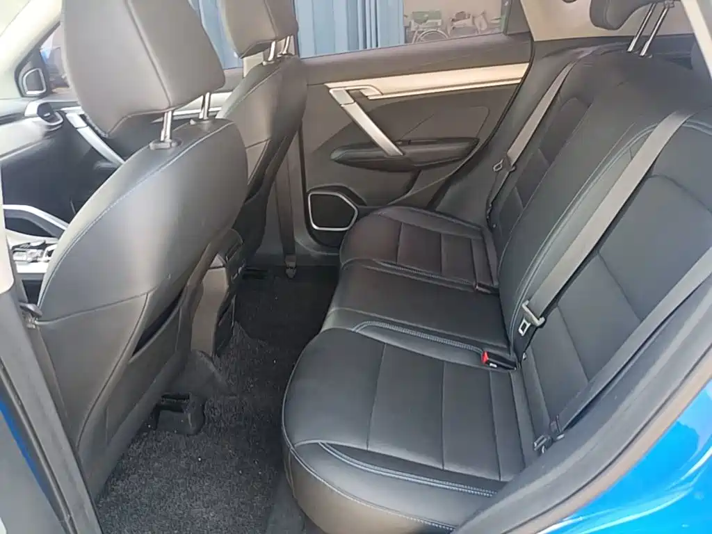 Geely Binyue NEV — миниатюра 17