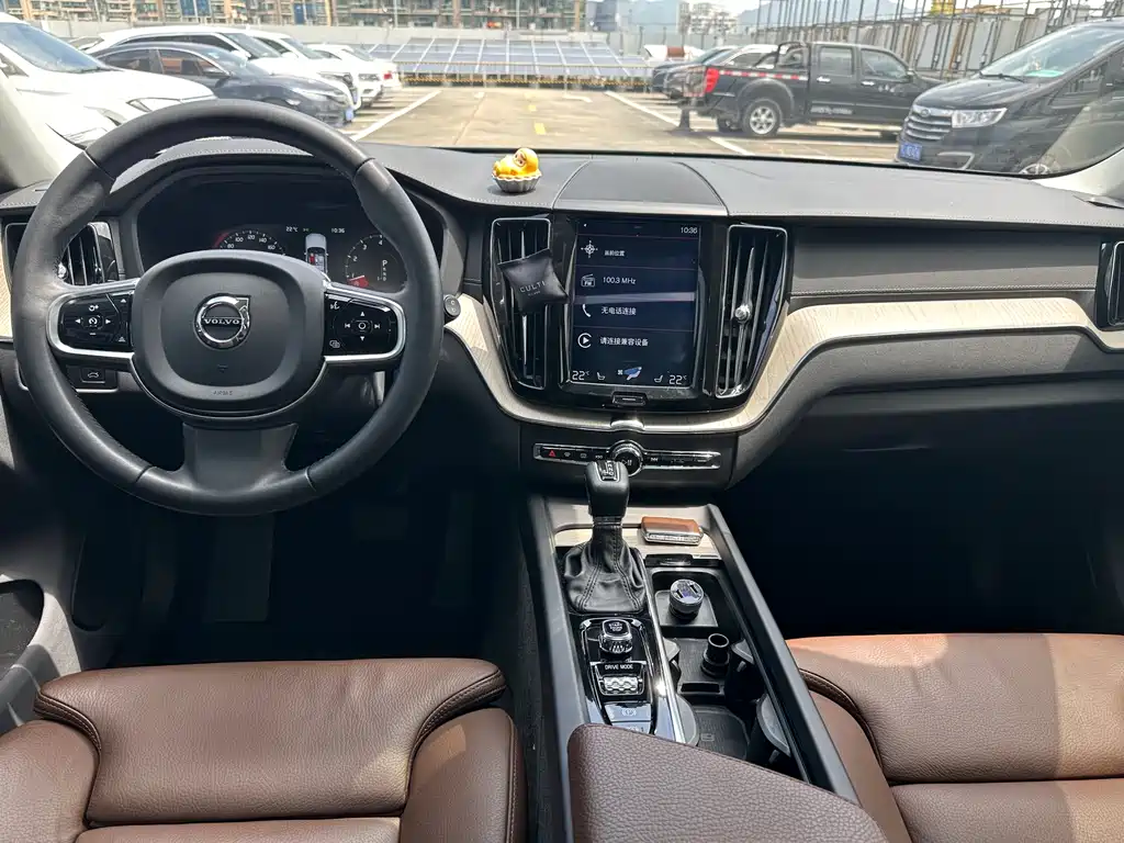 Volvo XC60 2020 T5 Luxury