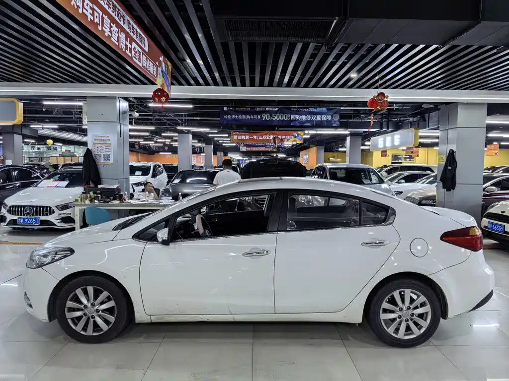 Kia K3 2013 1.6L AT DLX