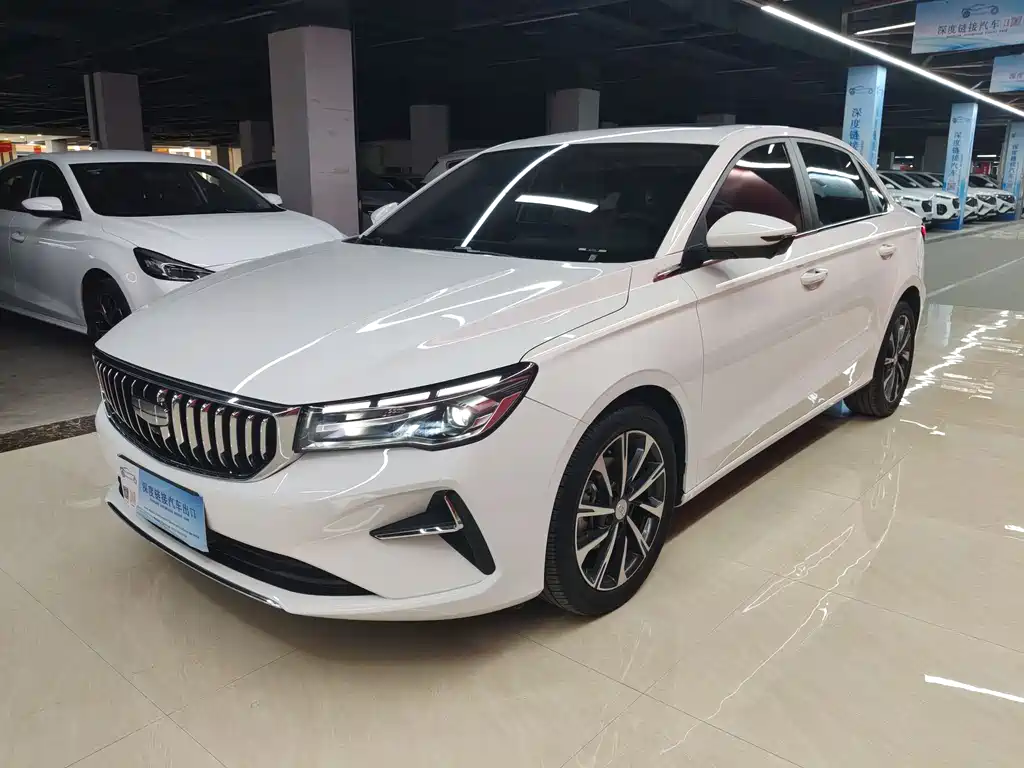 Geely Emgrand 2024