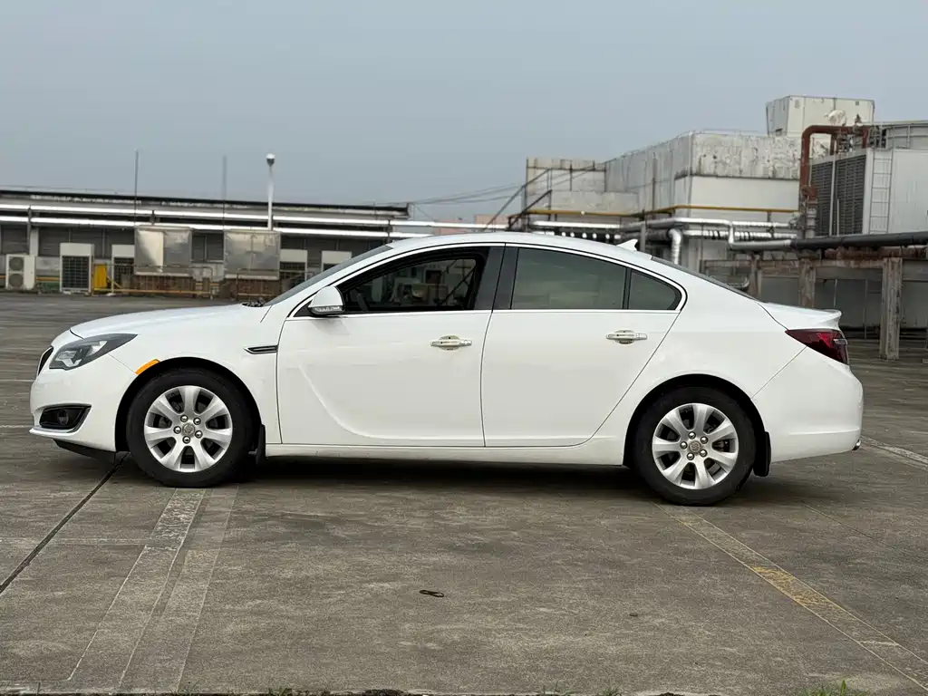 Buick Regal — миниатюра 7