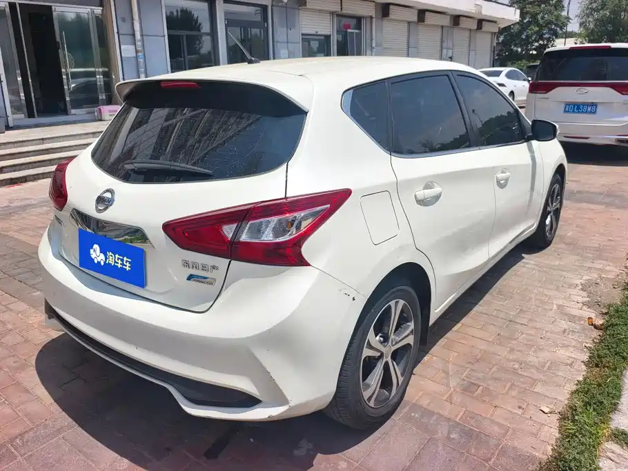 Nissan Tiida 2020 1.6L CVT