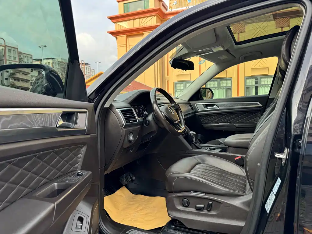 Volkswagen Teramont — миниатюра 8