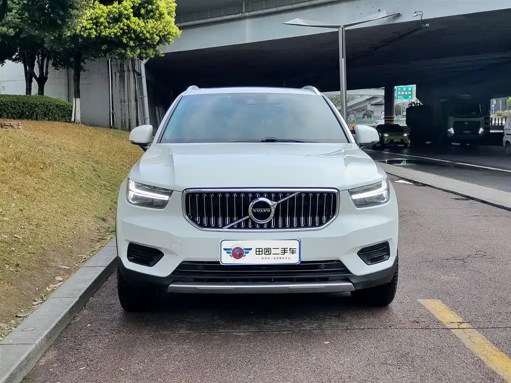 Volvo XC40 2021 T4 Fashion