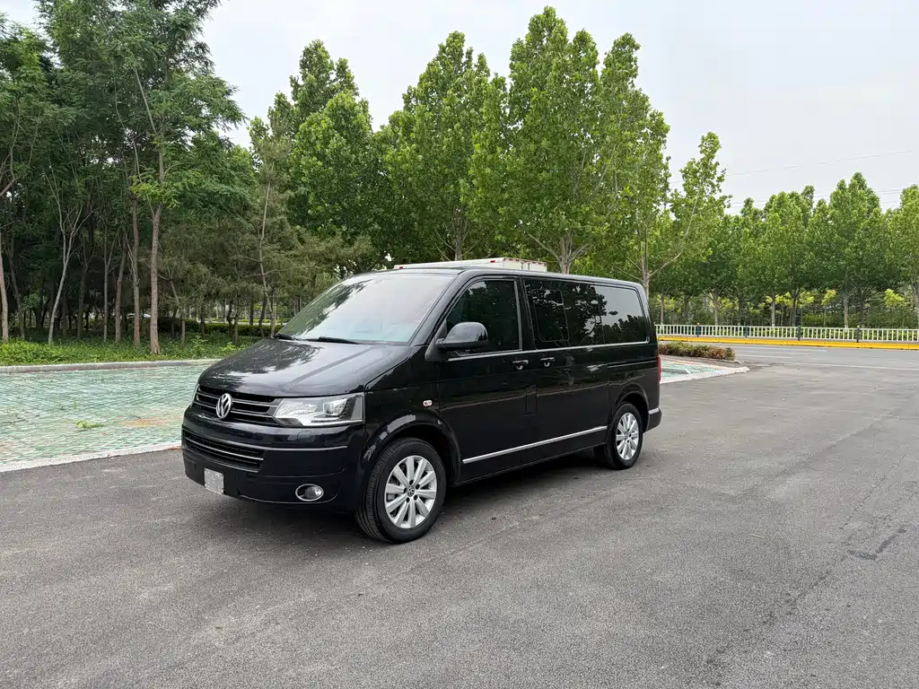 Volkswagen Multivan 2014
