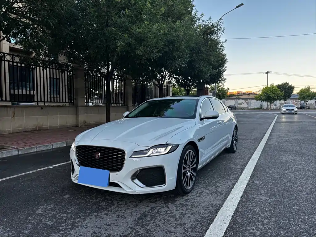 Jaguar XFL 2023