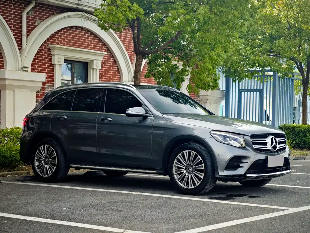 Mercedes-Benz GLC 2017 GLC 260 4MATIC