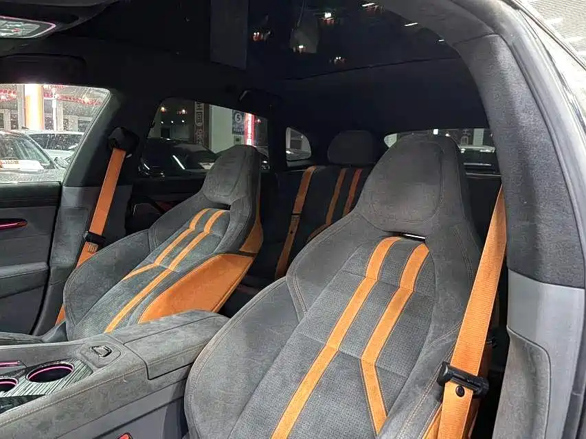 ZEEKR EXTREME KRYPTON 001