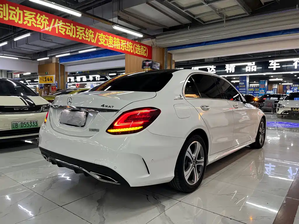 MERCEDES-BENZ C CLASS