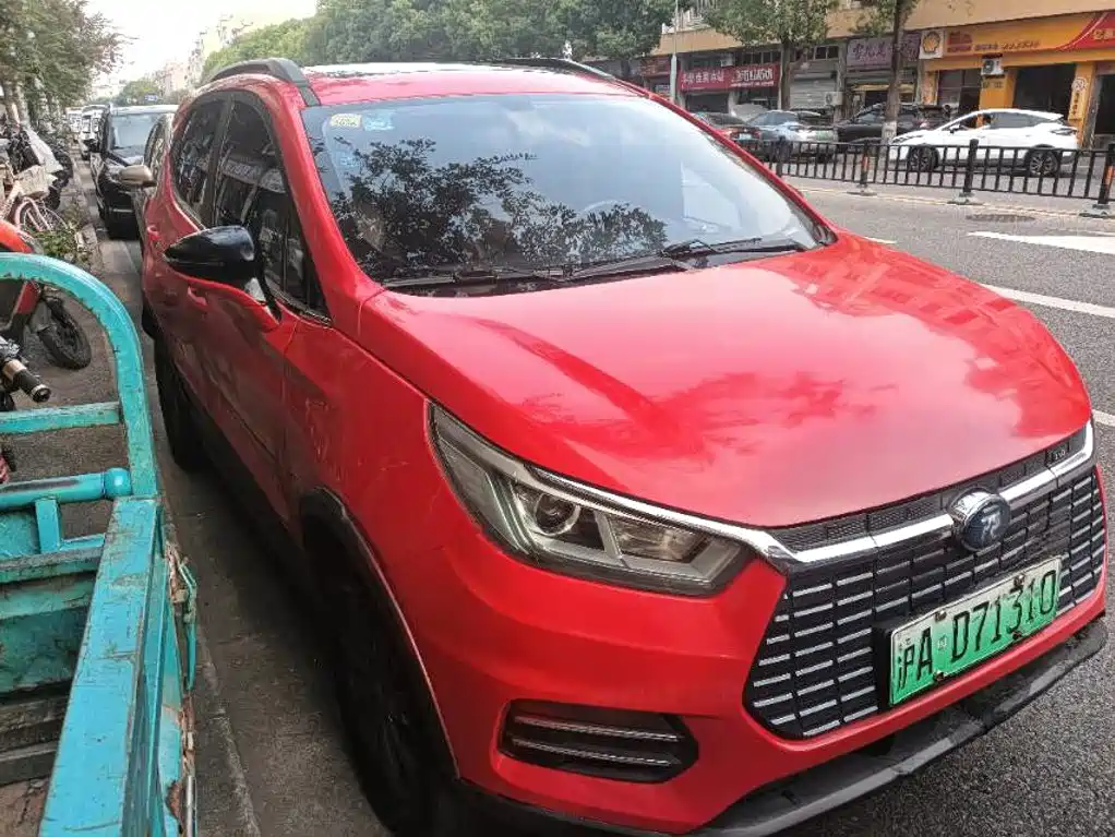BYD Yuan EV — миниатюра 5