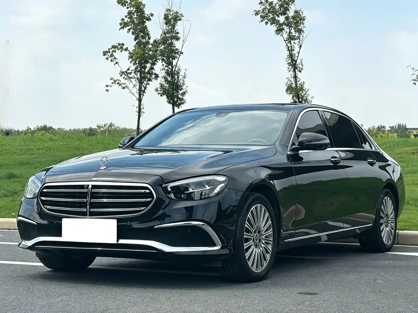 奔驰E级 2022款 E 300 L 豪华型 2022