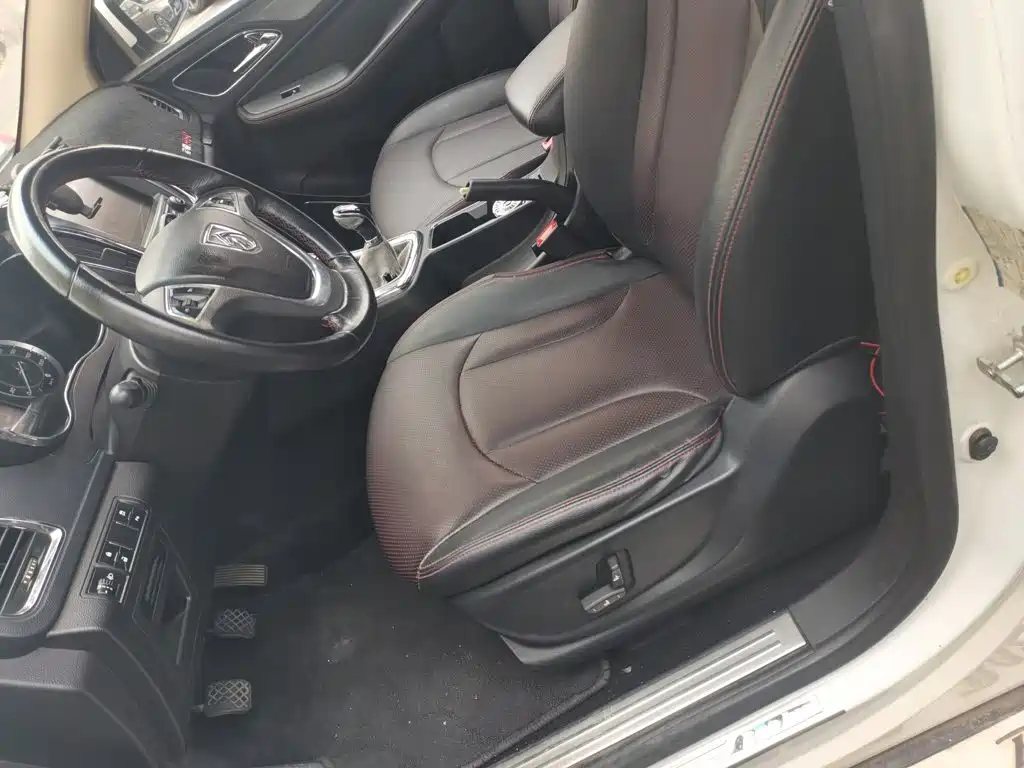 Baojun 560 — миниатюра 11