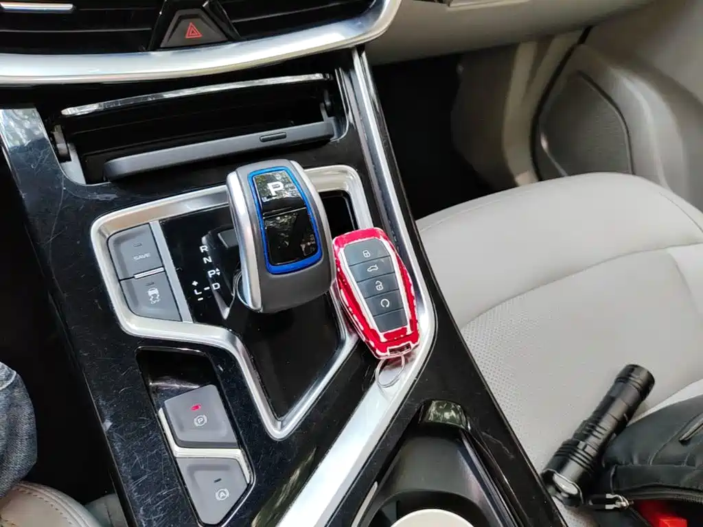 Geely Jia Ji New Energy — миниатюра 14