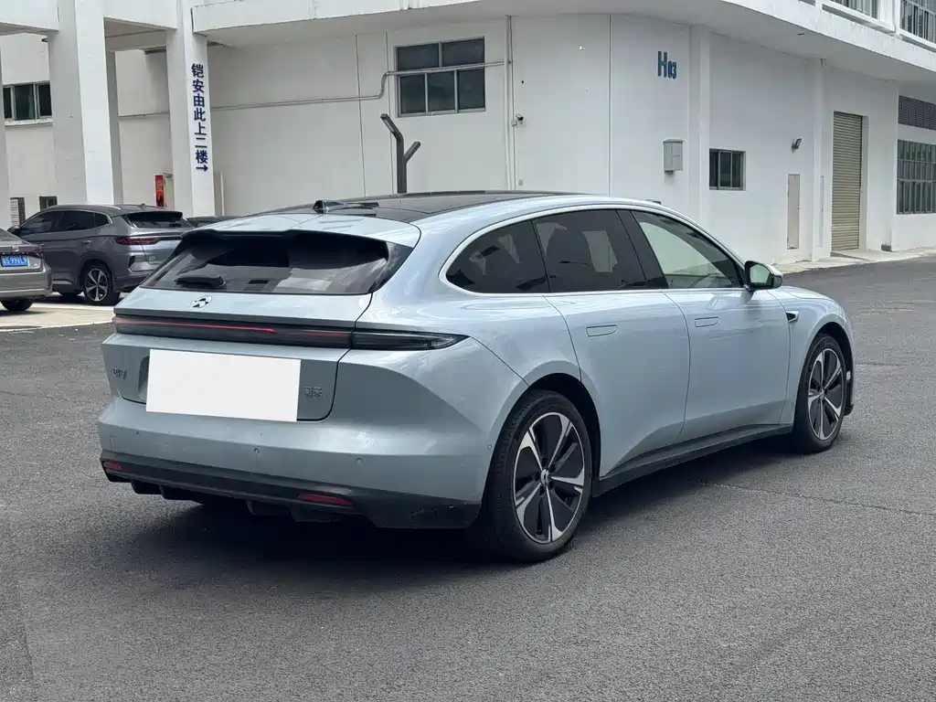 NIO ET5T 2025 75kWh Touring