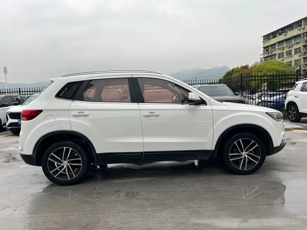 Bestune X40 — миниатюра 4