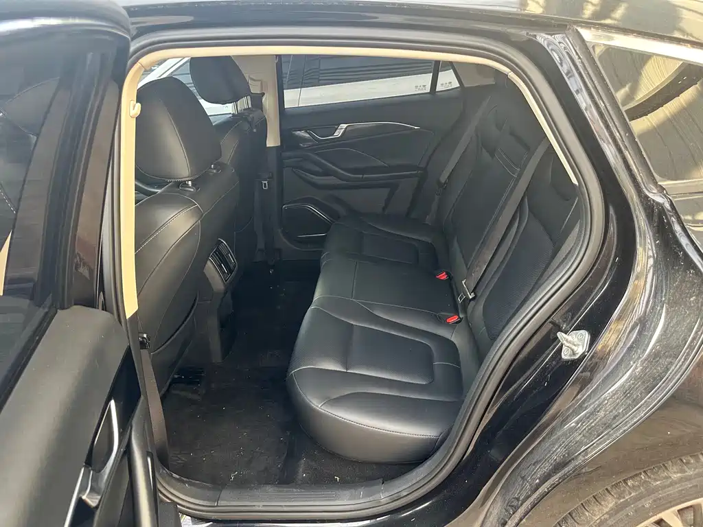 Bestune B70 2021 1.5T AT Premium