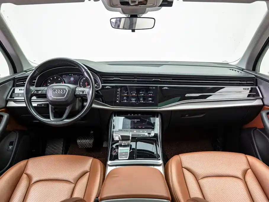 Audi Q7 2021 2.0T