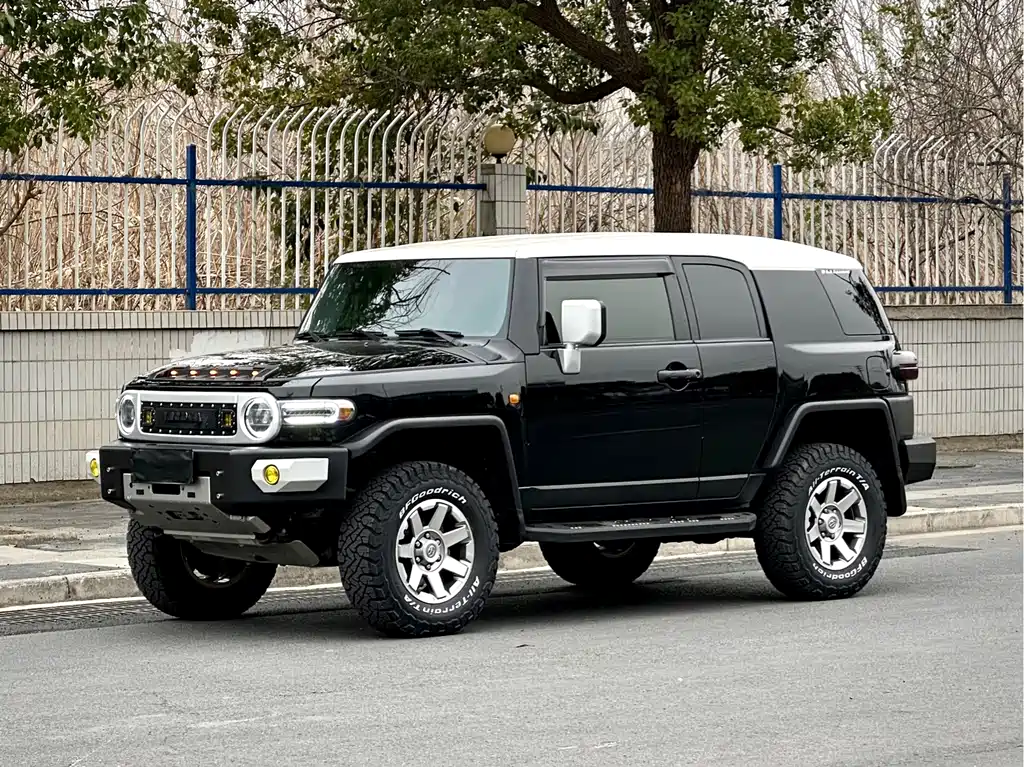Toyota FJ Cruiser