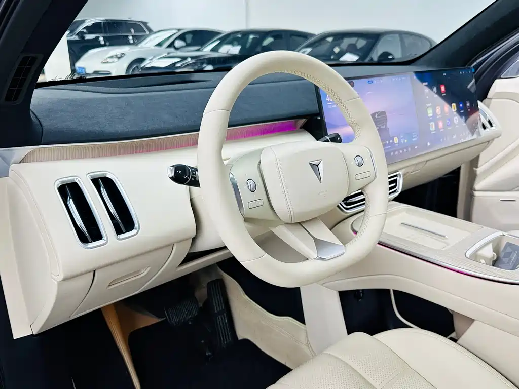 Changan Deepal DARK BLUE S09