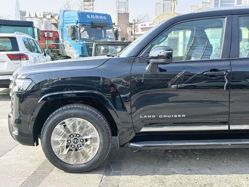 Toyota Land Cruiser 2026 3.5T AT