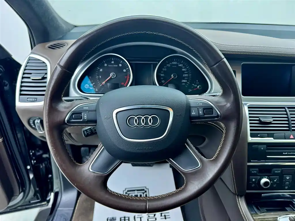 Audi Q7 2013 40 TFSI