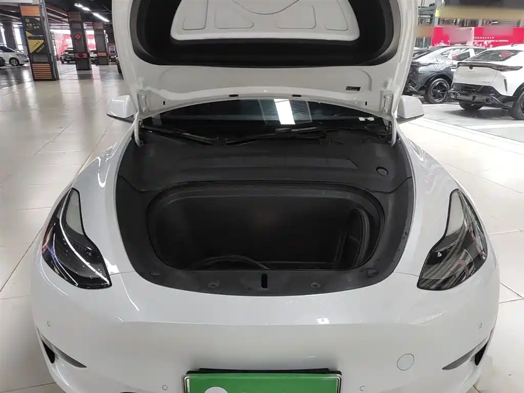 Tesla Model Y — фотографии объявления, Фото 20
