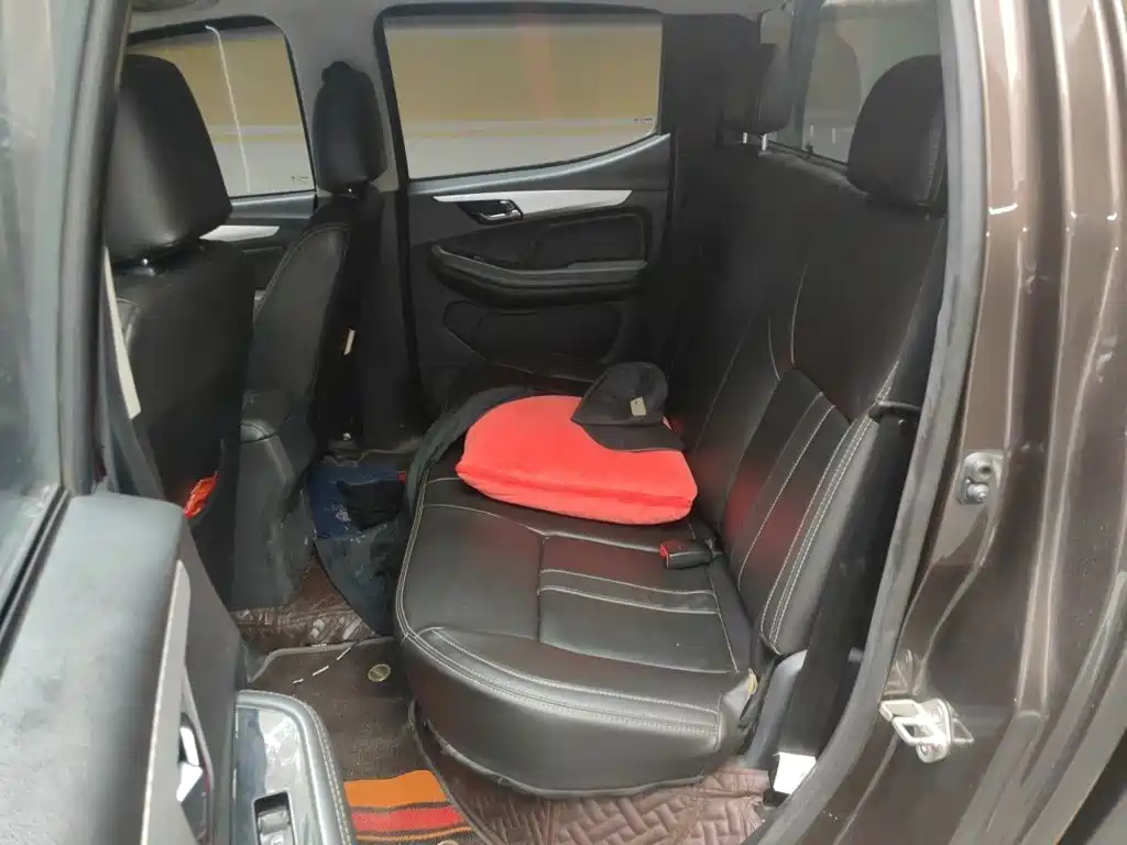Isuzu RE-MAX Ruimai — миниатюра 13